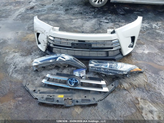 12561636 :رقم المزاد ، 5TDJZRFH9KS564483 vin ، 2019 Toyota Highlander مزاد بيع