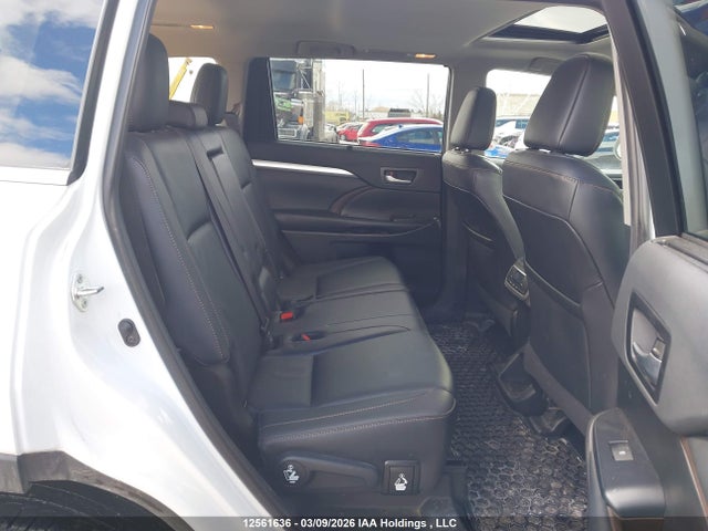 12561636 :رقم المزاد ، 5TDJZRFH9KS564483 vin ، 2019 Toyota Highlander مزاد بيع