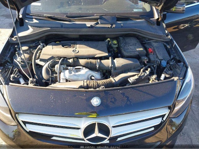 2015 Mercedes-benz B 250 Sports Tourer მანქანა იყიდება აუქციონზე, vin: WDDMH4EB5FJ317020, აუქციონის ნომერი: 12561651