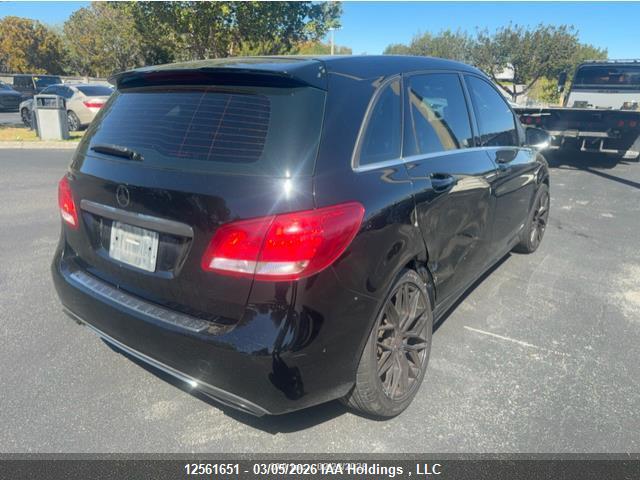 2015 Mercedes-benz B 250 Sports Tourer მანქანა იყიდება აუქციონზე, vin: WDDMH4EB5FJ317020, აუქციონის ნომერი: 12561651