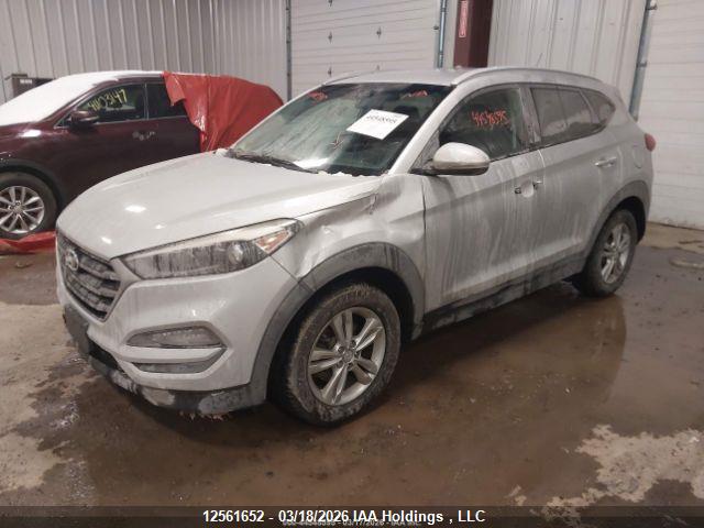 KM8J33A40GU177421 Hyundai Tucson Premium