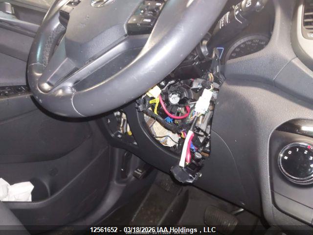 KM8J33A40GU177421 Hyundai Tucson Premium