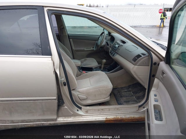 Продажа на аукционе авто 2002 Toyota Camry Le/xle/se, vin: JTDBE32K320087356, номер лота: 12561654