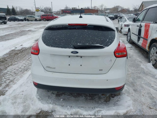 1FADP3K25JL263023 Ford FOCUS SE