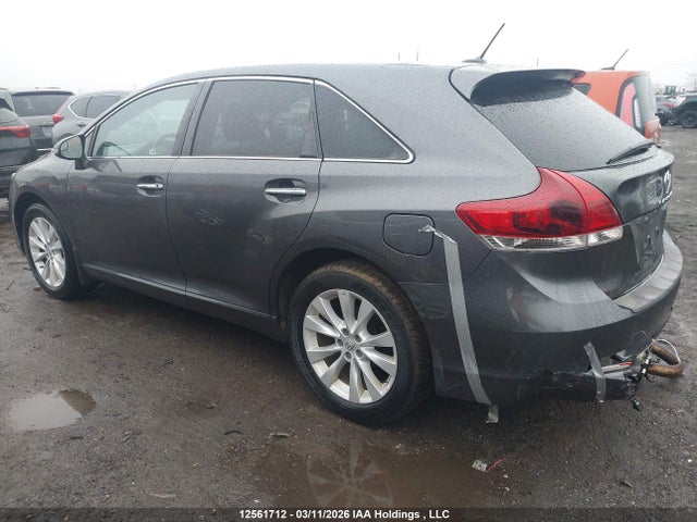12561712 :رقم المزاد ، 4T3BA3BB0FU067305 vin ، 2015 Toyota Venza مزاد بيع