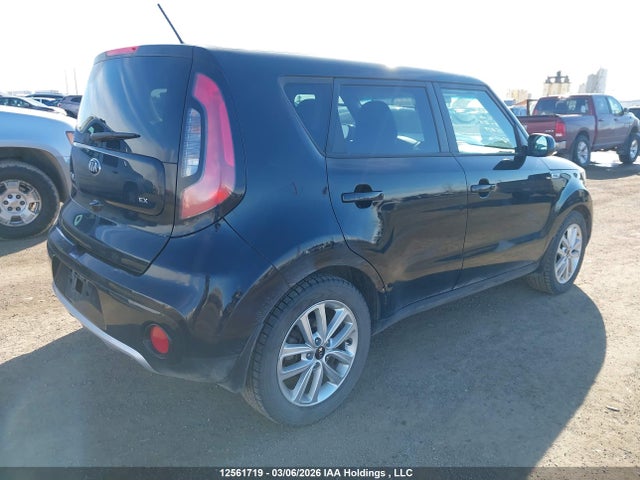 Продажа на аукционе авто 2018 Kia Soul +, vin: KNDJP3A52J7892739, номер лота: 12561719