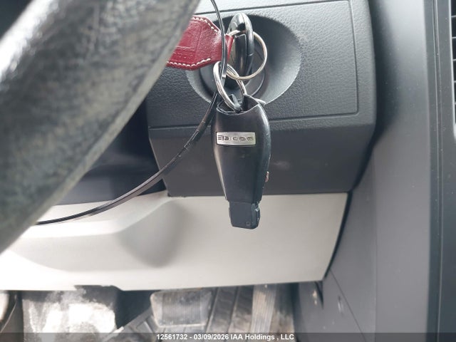 12561732 :رقم المزاد ، 2D4RN4DE2AR468859 vin ، 2010 Dodge Grand Caravan Se مزاد بيع