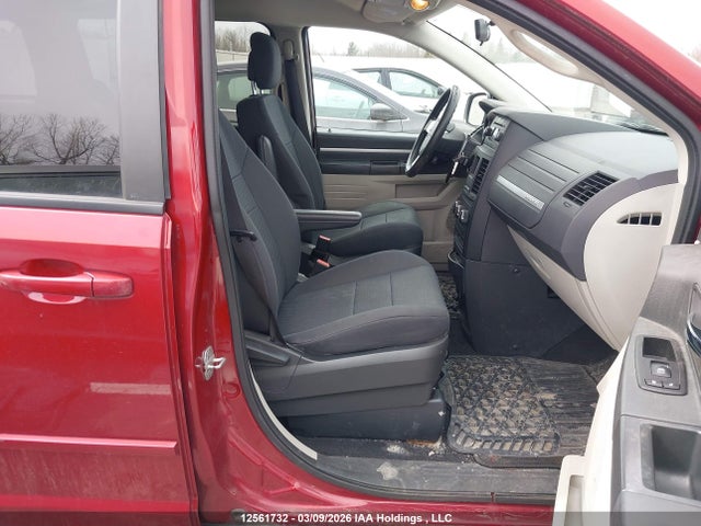 12561732 :رقم المزاد ، 2D4RN4DE2AR468859 vin ، 2010 Dodge Grand Caravan Se مزاد بيع