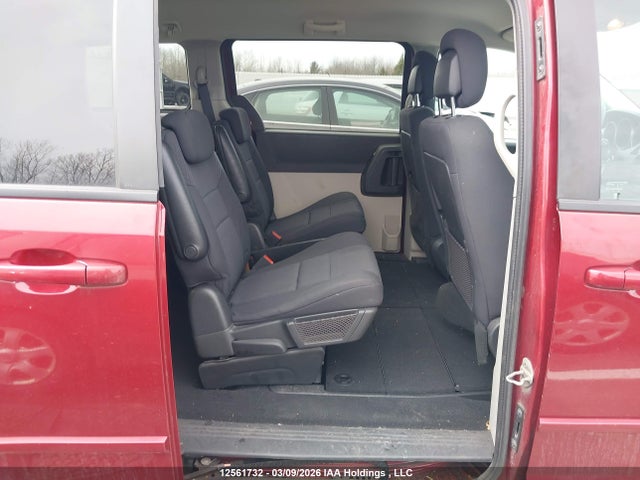 12561732 :رقم المزاد ، 2D4RN4DE2AR468859 vin ، 2010 Dodge Grand Caravan Se مزاد بيع