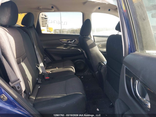 5N1AT2MV6HC889731 Nissan Rogue Sv/sl