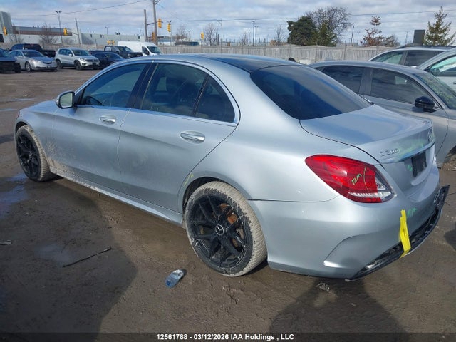 12561788 :رقم المزاد ، 55SWF4KB3FU029418 vin ، 2015 Mercedes-benz C 300 4matic مزاد بيع