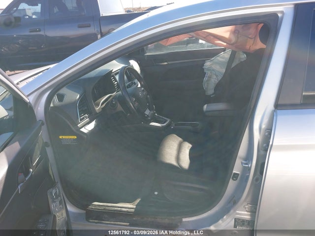 KMHD84LF4JU720036 Hyundai Elantra Gl Se