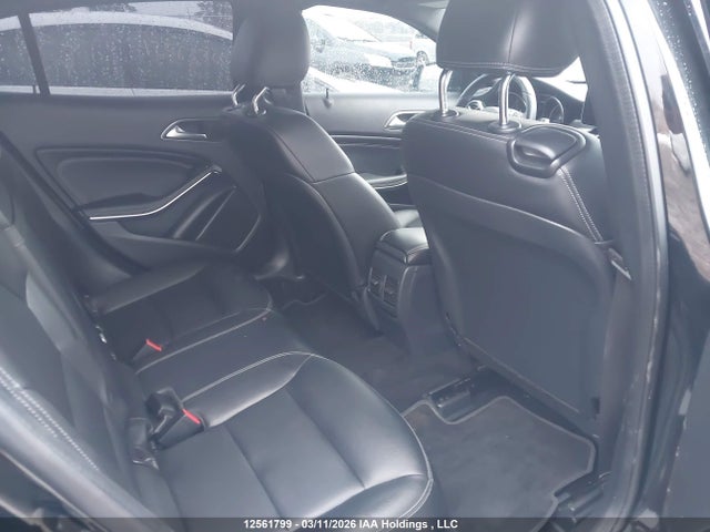 WDCTG4GB5KJ549644 Mercedes-Benz Gla 250 4matic