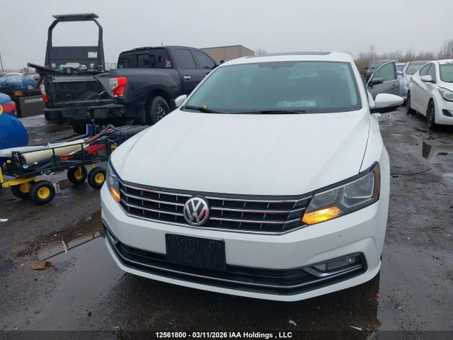 1VWBS7A39GC052317 Volkswagen Passat 1.8 Tsi Comfortline