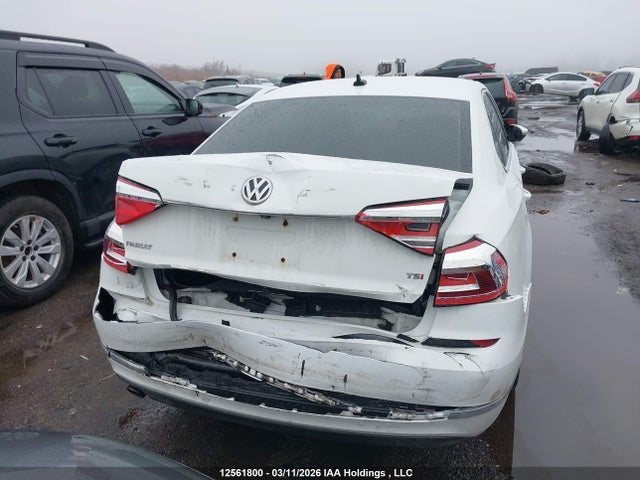 1VWBS7A39GC052317 Volkswagen Passat 1.8 Tsi Comfortline