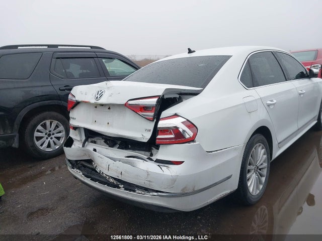1VWBS7A39GC052317 Volkswagen Passat 1.8 Tsi Comfortline