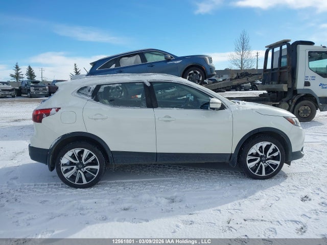 JN1BJ1CR7KW331778 Nissan Rogue Sport S/sv/sl