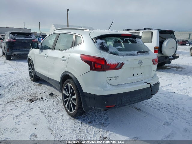 JN1BJ1CR7KW331778 Nissan Rogue Sport S/sv/sl