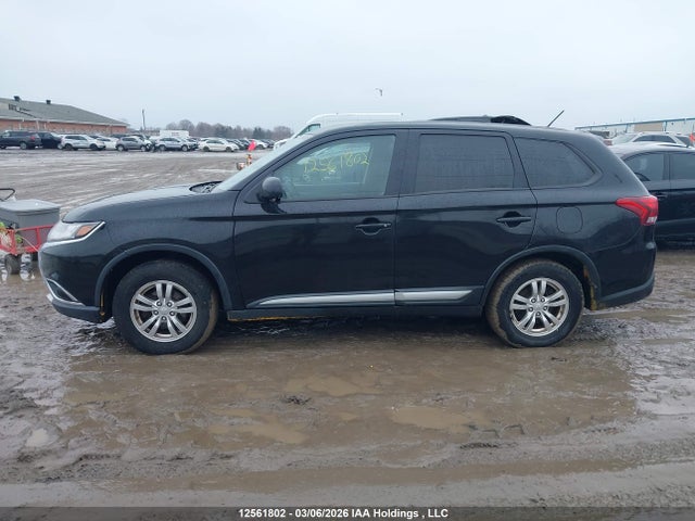 Продаж на аукціоні авто 2016 Mitsubishi Outlander Es, vin: JA4AZ2A33GZ600297, номер лоту: 12561802