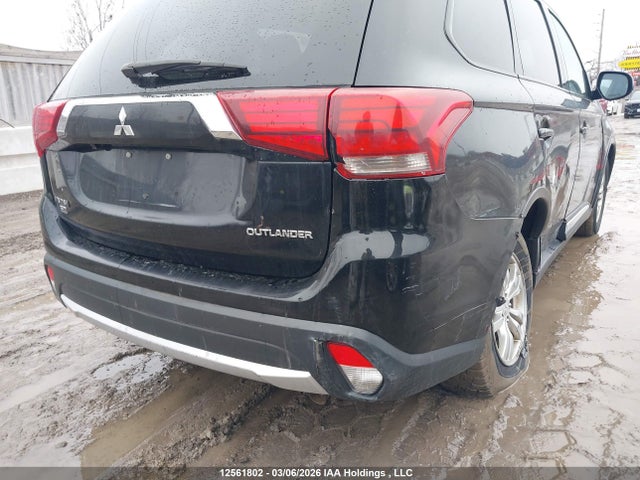 Продаж на аукціоні авто 2016 Mitsubishi Outlander Es, vin: JA4AZ2A33GZ600297, номер лоту: 12561802