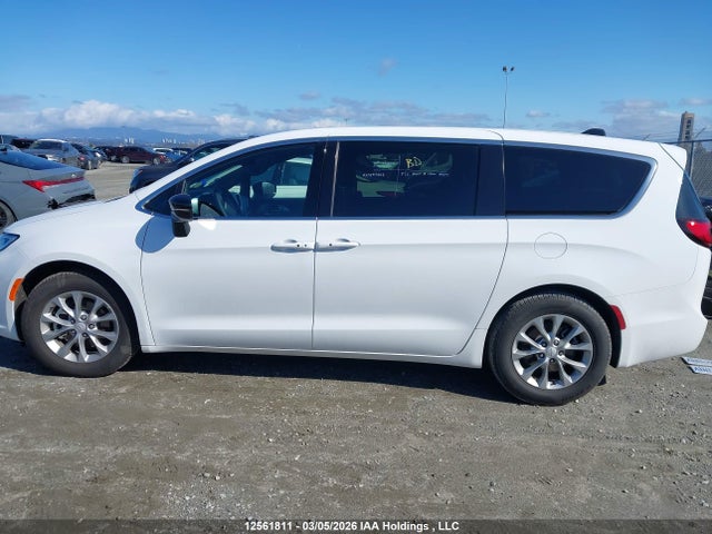 Aukcja sprzedaży 2026 Chrysler Pacifica Limited, vin: 2C4RC1GG8TR226689, numer aukcji: 12561811
