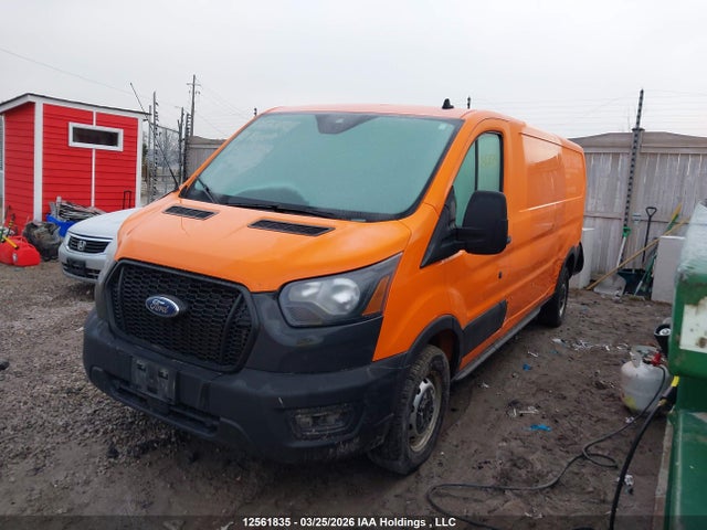 12561835 :رقم المزاد ، 1FTYE1Y82MKA24962 vin ، 2021 Ford Transit T-150 مزاد بيع