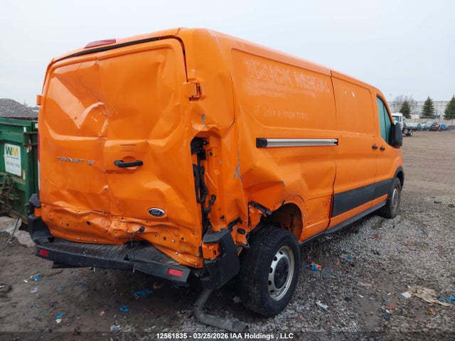 12561835 :رقم المزاد ، 1FTYE1Y82MKA24962 vin ، 2021 Ford Transit T-150 مزاد بيع