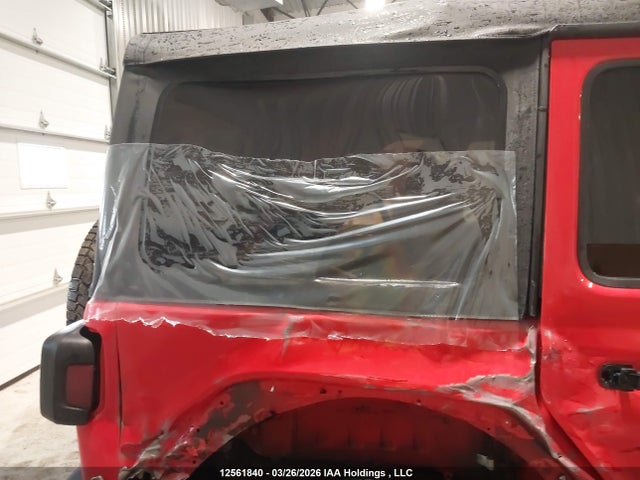 1C4HJXDN6KW650983 Jeep Wrangler Unlimited Sport