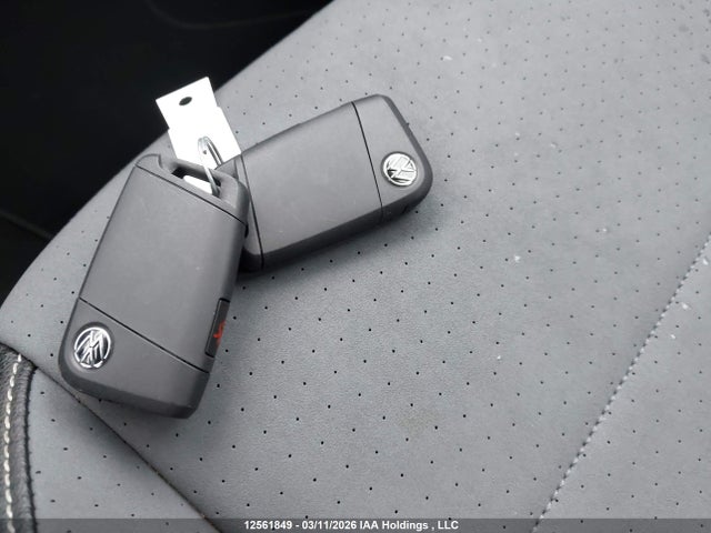 3VWEX7BUXSM093942 Volkswagen JETTA SE