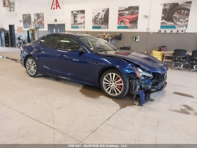 Maserati Ghibli Modena Q4 2023 ZAM57YTM8PX411738 головне зображення
