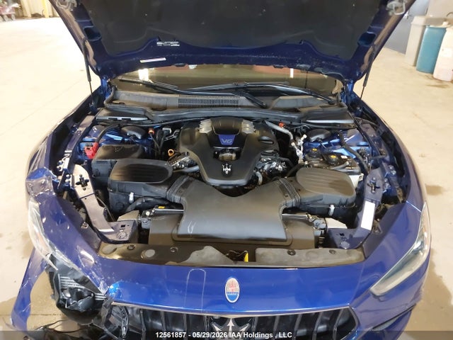 Aukcja sprzedaży 2023 Maserati Ghibli Modena Q4, vin: ZAM57YTM8PX411738, numer aukcji: 12561857