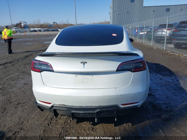 2022 Tesla Model 3 Rwd/standard Range მანქანა იყიდება აუქციონზე, vin: 5YJ3E1EA0NF233696, აუქციონის ნომერი: 12561866
