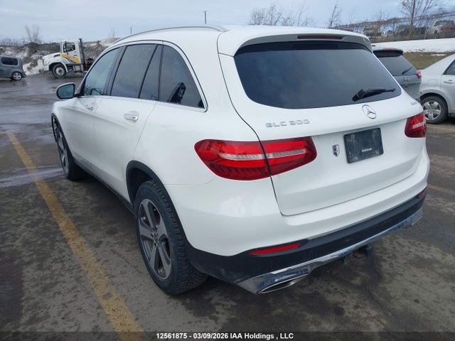 WDC0G4KB3JV048091 Mercedes-Benz Glc 300 4matic