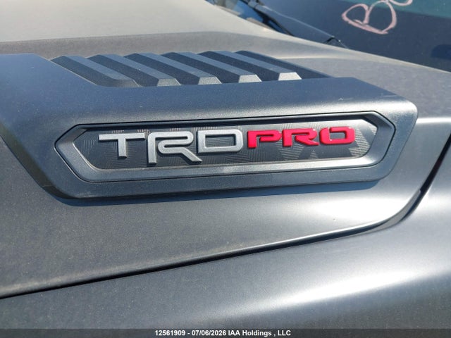2023 Toyota Tundra Hybrid Limited მანქანა იყიდება აუქციონზე, vin: 5TFPC5DB3PX027824, აუქციონის ნომერი: 12561909