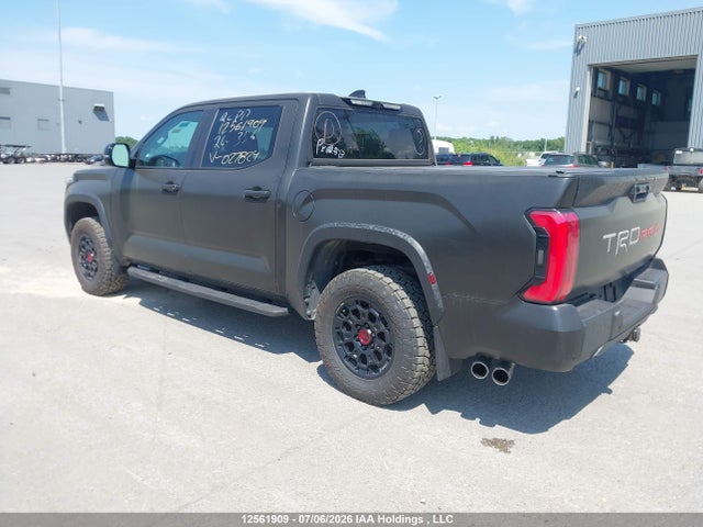 2023 Toyota Tundra Hybrid Limited მანქანა იყიდება აუქციონზე, vin: 5TFPC5DB3PX027824, აუქციონის ნომერი: 12561909