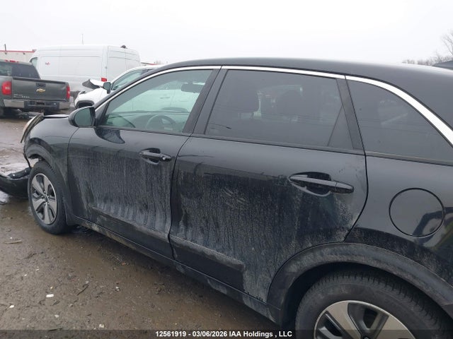 12561919 :رقم المزاد ، KNDCB3LCXJ5125381 vin ، 2018 Kia Niro L مزاد بيع
