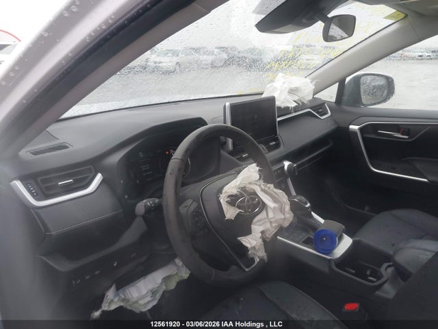 12561920 :رقم المزاد ، 2T3R1RFV0SW556979 vin ، 2025 Toyota Rav4 Xle/xle Premium مزاد بيع