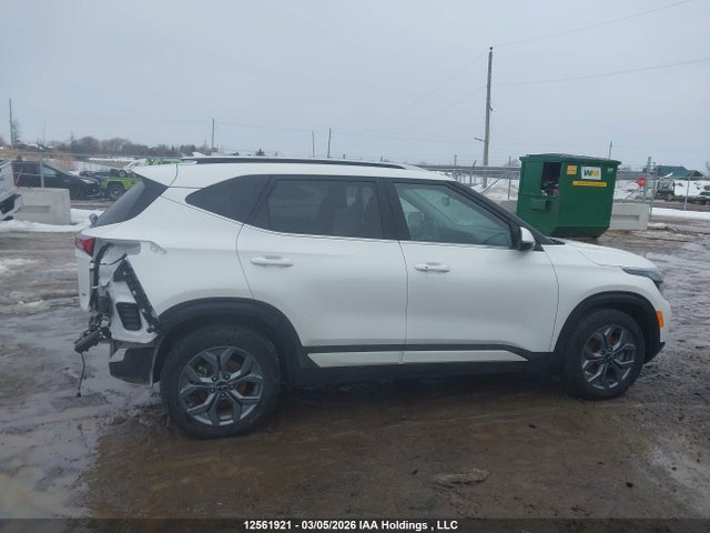 2025 Kia Seltos S მანქანა იყიდება აუქციონზე, vin: KNDEUCAA0S7771684, აუქციონის ნომერი: 12561921