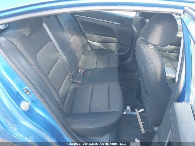 KMHD84LF3JU698059 Hyundai ELANTRA GL