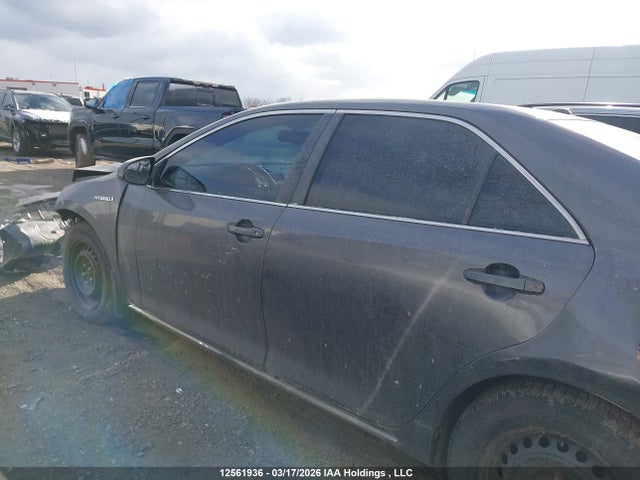 12561936 :رقم المزاد ، 4T1BD1FK9EU112304 vin ، 2014 Toyota Camry Hybrid Xle مزاد بيع
