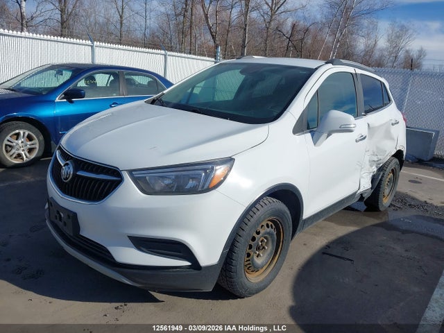 Buick Encore Preferred 2018 KL4CJASB2JB710015 Image 2