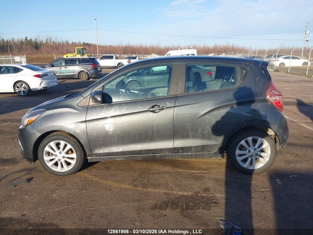 KL8CD6SA1HC800321 Chevrolet Spark 1lt Cvt