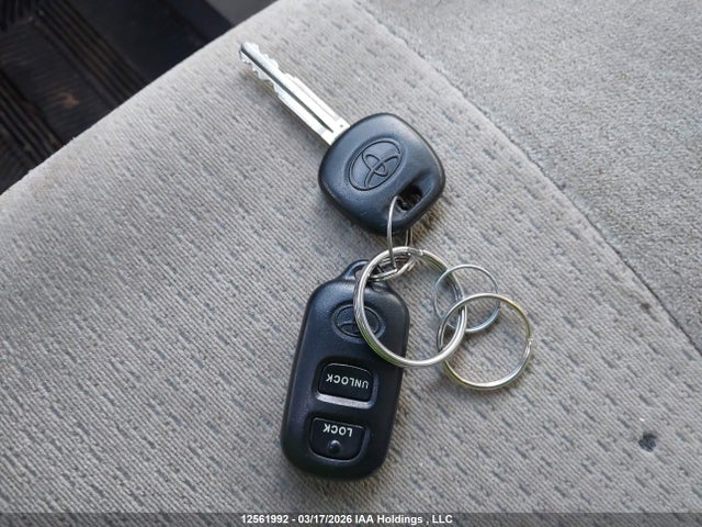 Продаж на аукціоні авто 2005 Toyota Corolla Ce/le/sport, vin: 2T1BR32E95C921610, номер лоту: 12561992