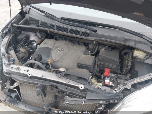 Aukcja sprzedaży 2019 Toyota Sienna Le, vin: 5TDKZ3DC6KS974070, numer aukcji: 12562006