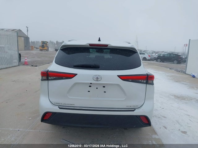 5TDGZRBH5NS211419 Toyota Highlander Xle
