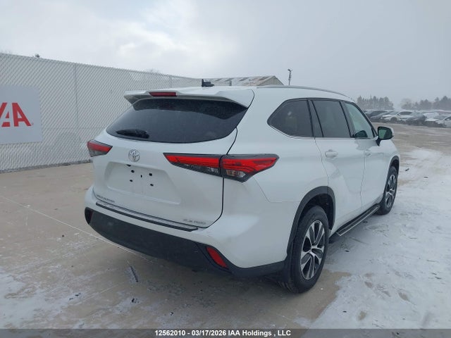 5TDGZRBH5NS211419 Toyota Highlander Xle