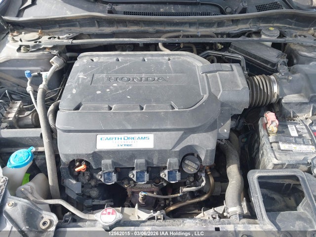 12562015 :رقم المزاد ، 1HGCT2B86FA800311 vin ، 2015 Honda Accord Exl مزاد بيع