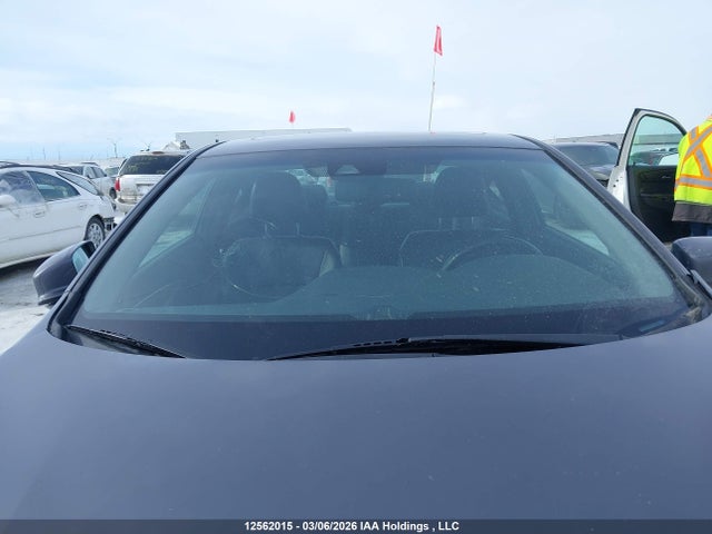 12562015 :رقم المزاد ، 1HGCT2B86FA800311 vin ، 2015 Honda Accord Exl مزاد بيع