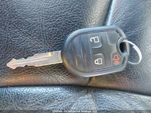 12562054 :رقم المزاد ، 2FMDK4JC8DBC38870 vin ، 2013 Ford Edge Sel مزاد بيع