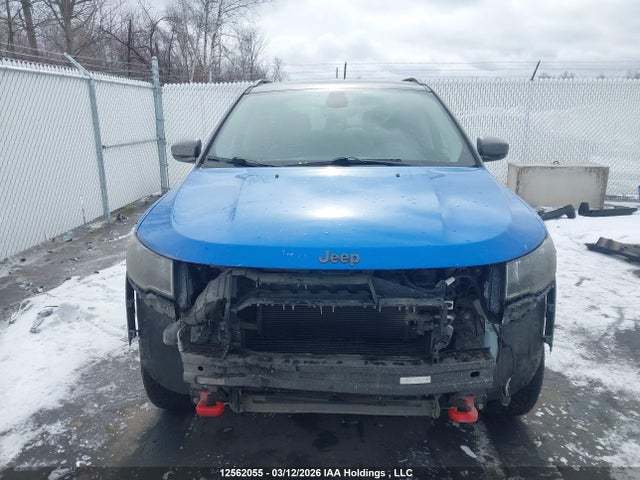 3C4NJDDB9JT255515 Jeep Compass Trailhawk